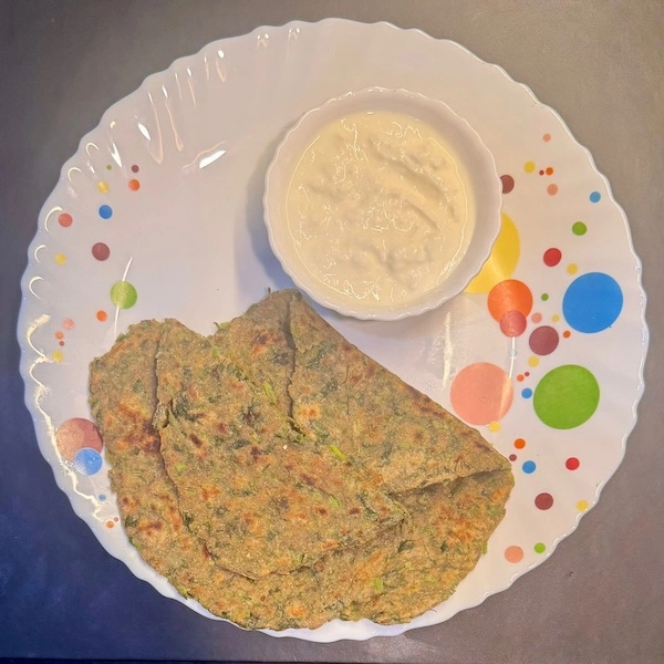 methi-dhaniya-paratha